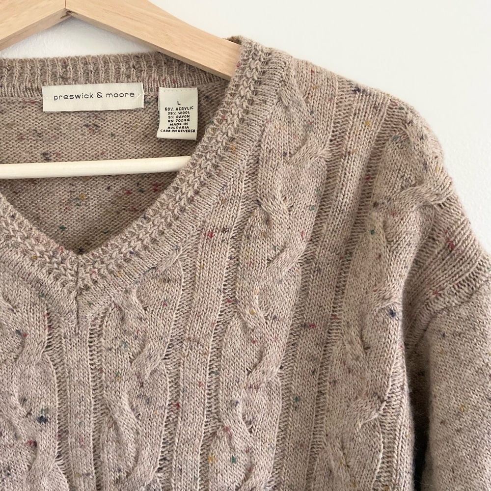 Women’s Cable Knit Sweater